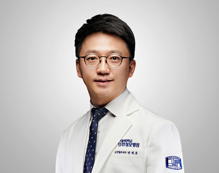 $장거리 이동 많은 설 명절, 다리 혈전 위험 높아진다