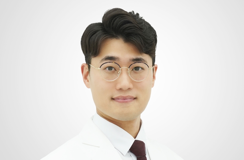 $불룩 튀어나온 사타구니, 탈장 의심해야...방치 시 위험