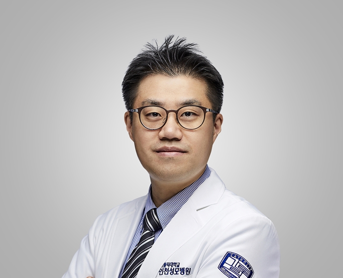 환절기 늘어나는 안면신경마비, 빠른 치료가 회복 좌우