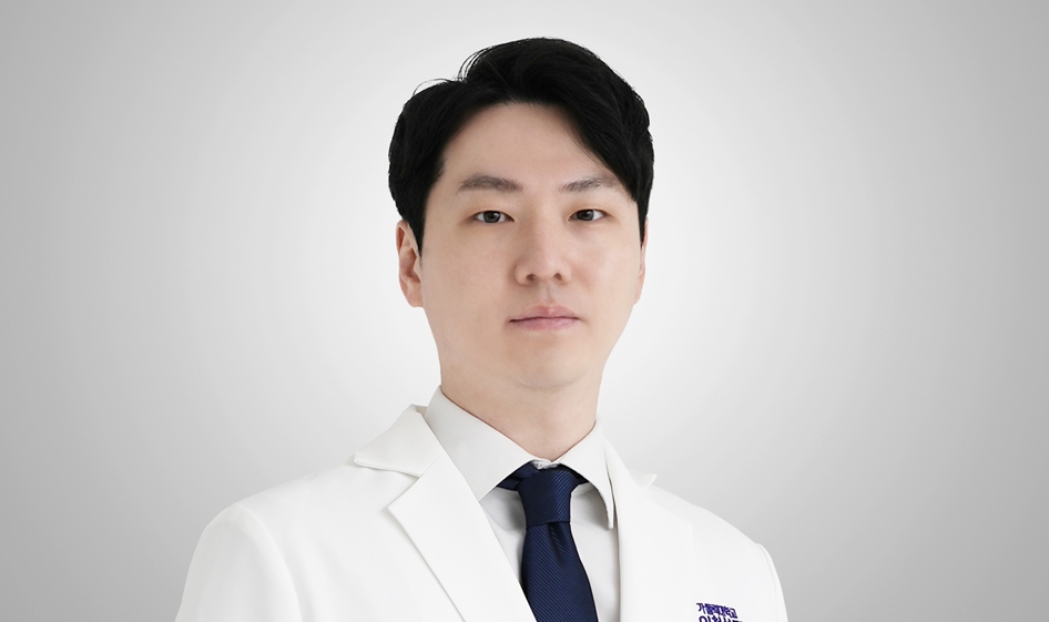 $눈앞의 직선이 굽어 보인다? 중심 시력 위협하는 ‘황반변성’